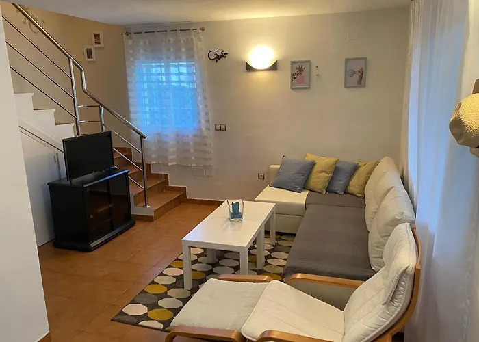 Benamara Holiday House